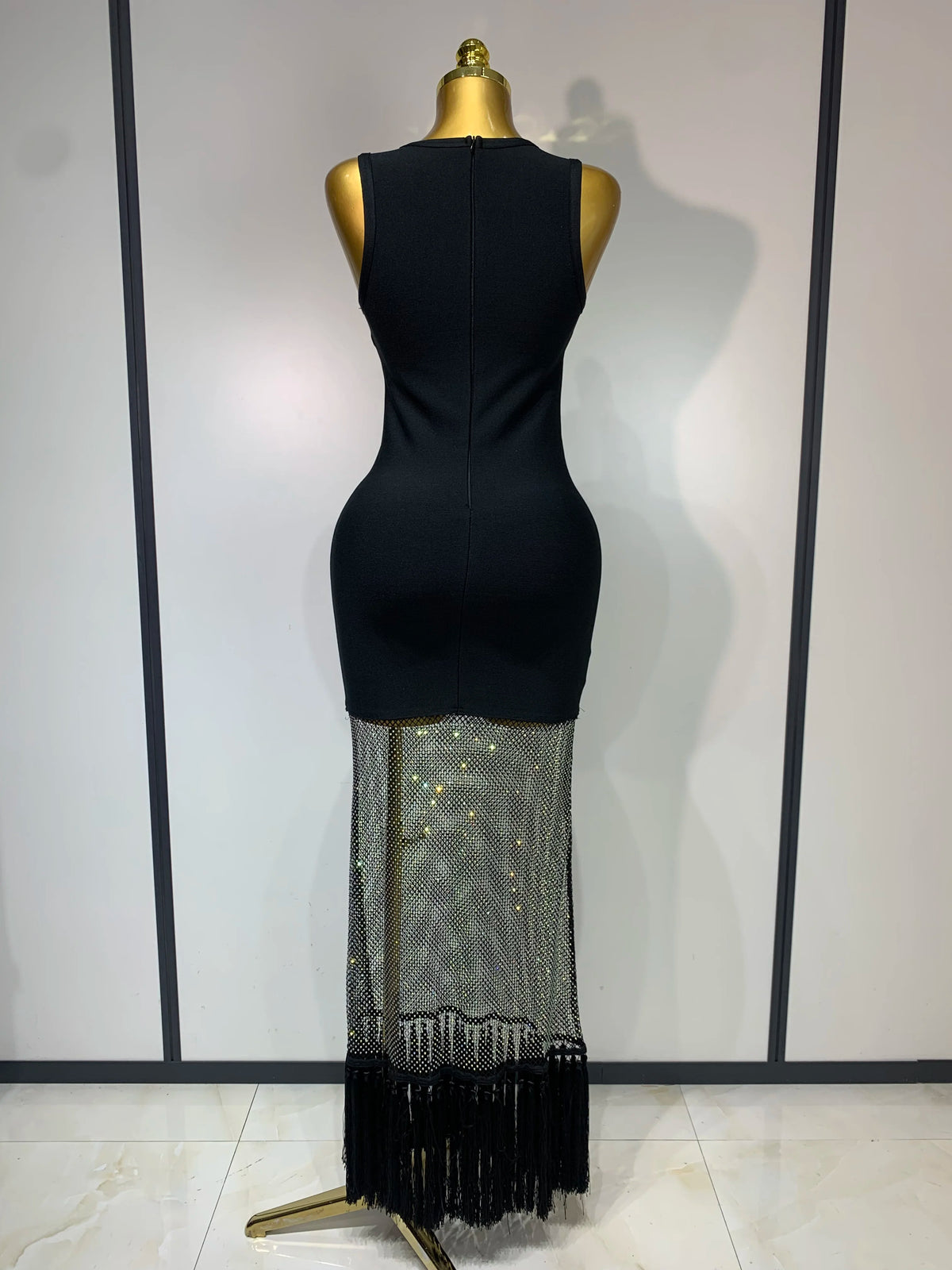Robe Bandage Noire Sans Manches – Franges & Strass, Style Soirée Glamour