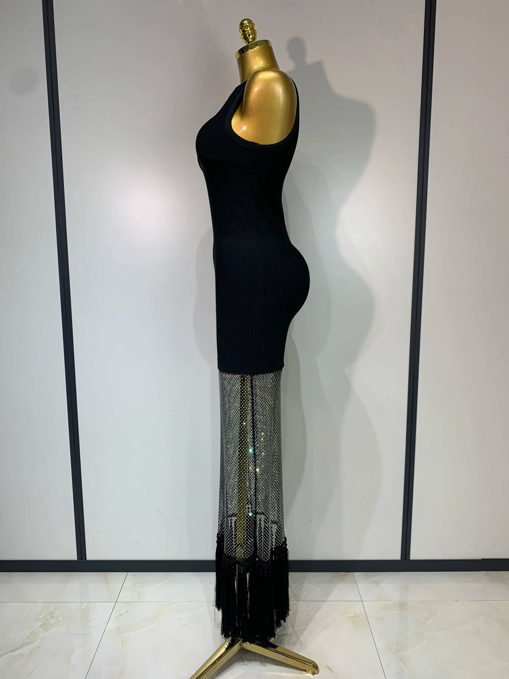 Robe Bandage Noire Sans Manches – Franges & Strass, Style Soirée Glamour