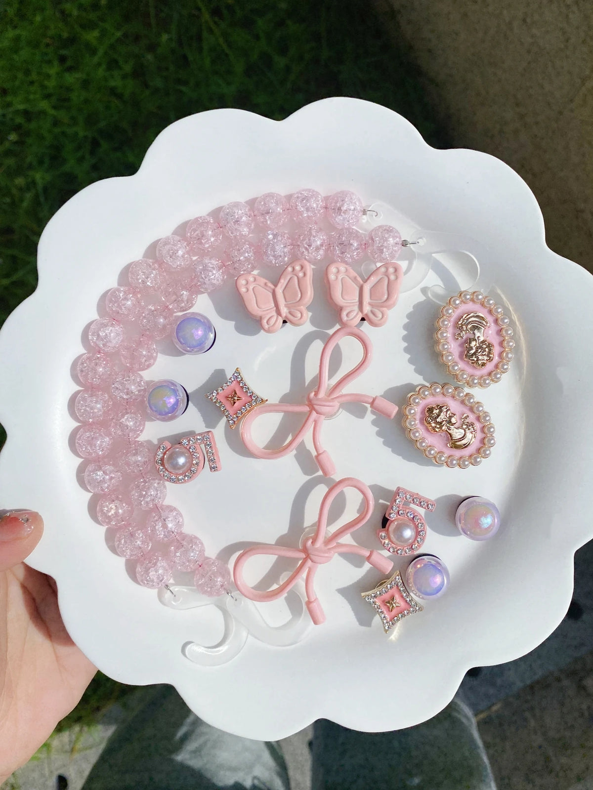 16 fashionable pink (bow, dot diamond 5, small butterfly, broken bead chain) shoe buckle DIY decorations, multi-functional shoe